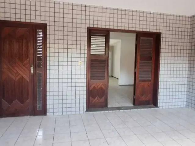 Casa / Sobrado para Venda em Fortaleza/CE Bela Vista 5 Quartos