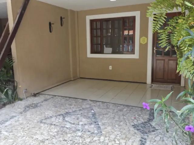 Casa / Sobrado para Venda em Fortaleza/CE Cambeba 2 Quartos
