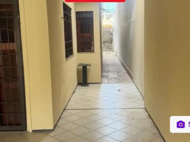 Casa / Sobrado para Venda em Fortaleza/CE Cambeba 5 Quartos