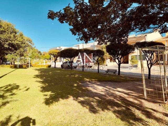 Casa / Sobrado para Venda em Fortaleza/CE Cajazeiras 4 Quartos