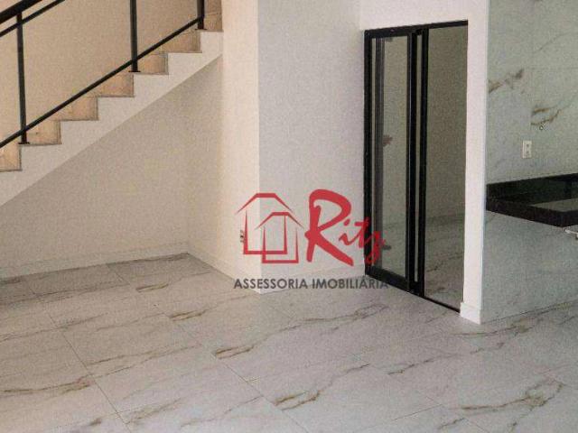 Casa / Sobrado para Venda em Fortaleza/CE Cajazeiras 4 Quartos