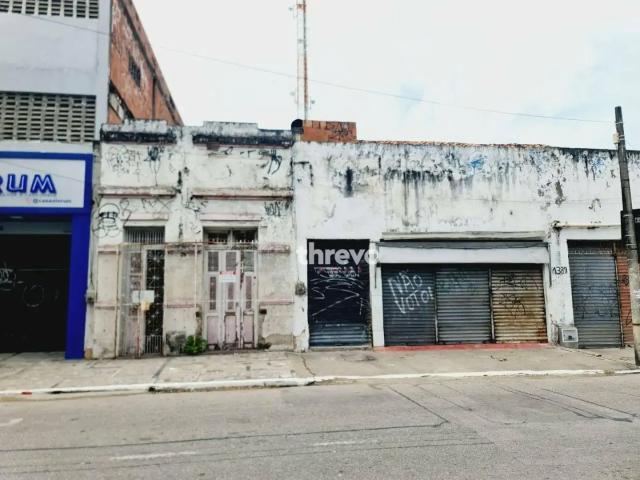 Casa / Sobrado para Venda em Fortaleza/CE Centro 3 Quartos