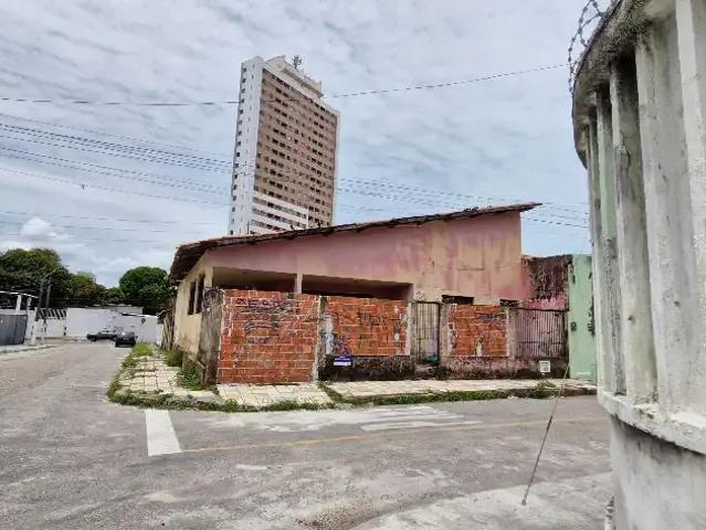 Casa / Sobrado para Venda em Fortaleza/CE Centro 3 Quartos