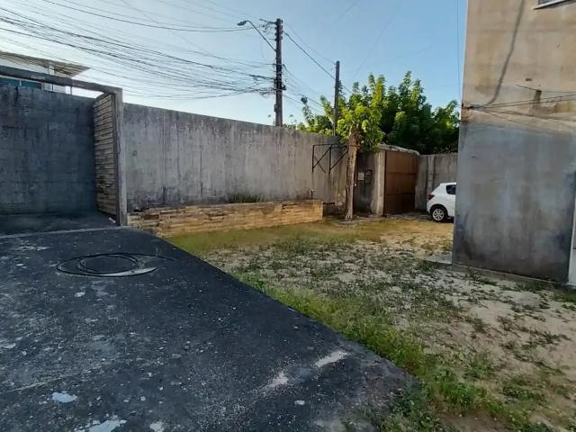 Casa / Sobrado para Venda em Fortaleza/CE Cidade 2000 5 Quartos