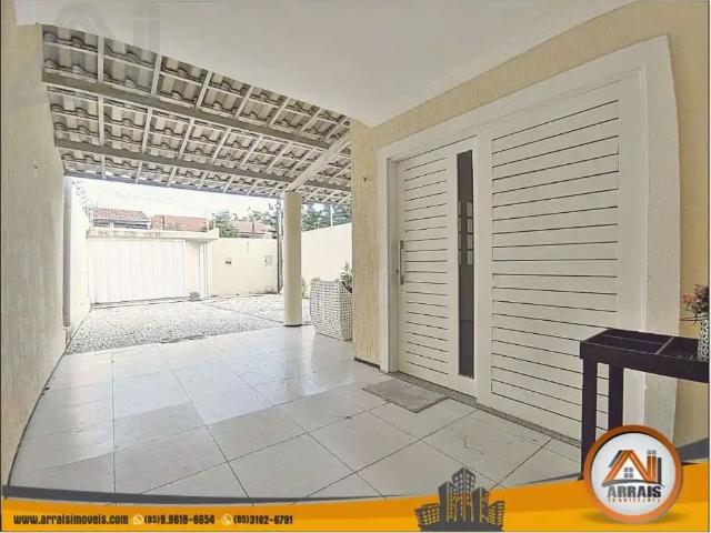 Casa / Sobrado para Venda em Fortaleza/CE Cidade dos Funcionários 4 Quartos