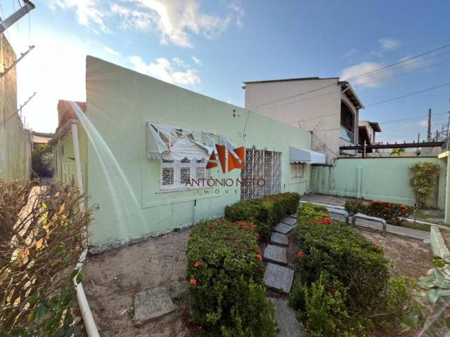Casa / Sobrado para Venda em Fortaleza/CE Cidade dos Funcionários 4 Quartos