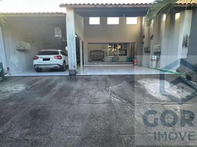 Casa / Sobrado para Venda em Fortaleza/CE Cidade dos Funcionários 4 Quartos