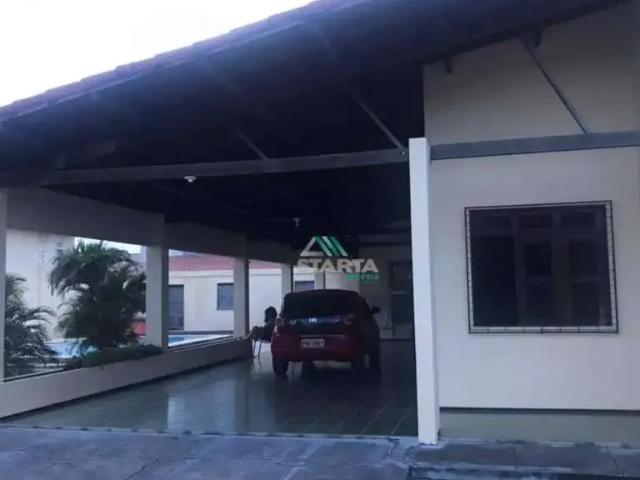 Casa / Sobrado para Venda em Fortaleza/CE Cidade dos Funcionários 5 Quartos