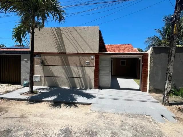 Casa / Sobrado para Venda em Fortaleza/CE Cidade dos Funcionários 3 Quartos