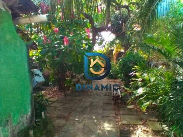 Casa / Sobrado para Venda em Fortaleza/CE Cidade dos Funcionários 3 Quartos