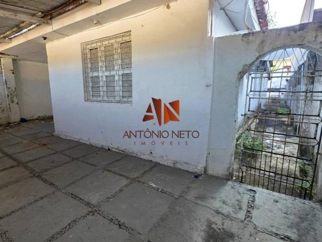 Casa / Sobrado para Venda em Fortaleza/CE Cidade dos Funcionários 3 Quartos