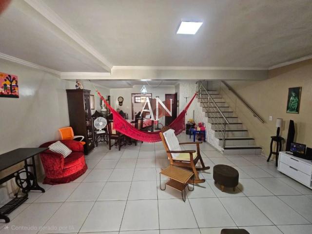 Casa / Sobrado para Venda em Fortaleza/CE Cidade dos Funcionários 3 Quartos