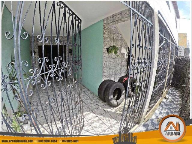 Casa / Sobrado para Venda em Fortaleza/CE Conjunto Ceará 7 Quartos