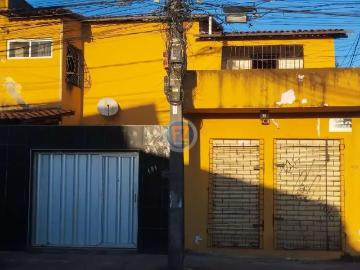 Casa / Sobrado para Venda em Fortaleza/CE Conjunto Ceará II 8 Quartos