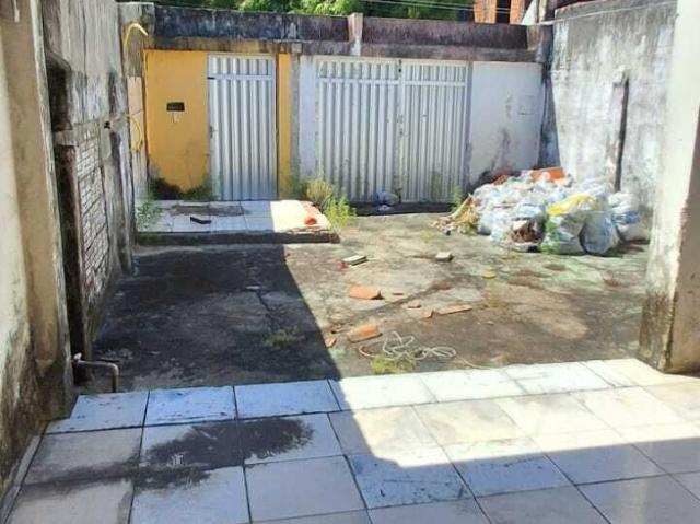 Casa / Sobrado para Venda em Fortaleza/CE Cristo Redentor 3 Quartos