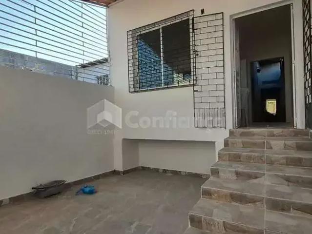 Casa / Sobrado para Venda em Fortaleza/CE Damas 3 Quartos