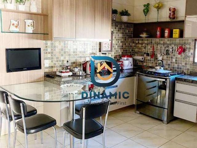Casa / Sobrado para Venda em Fortaleza/CE de Lourdes 3 Quartos