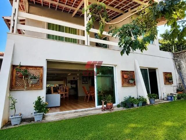 Casa / Sobrado para Venda em Fortaleza/CE de Lourdes 5 Quartos