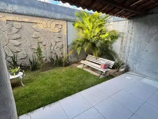 Casa / Sobrado para Venda em Fortaleza/CE Dendê 4 Quartos