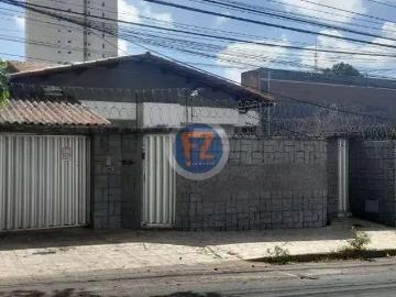 Casa / Sobrado para Venda em Fortaleza/CE Dionisio Torres 4 Quartos