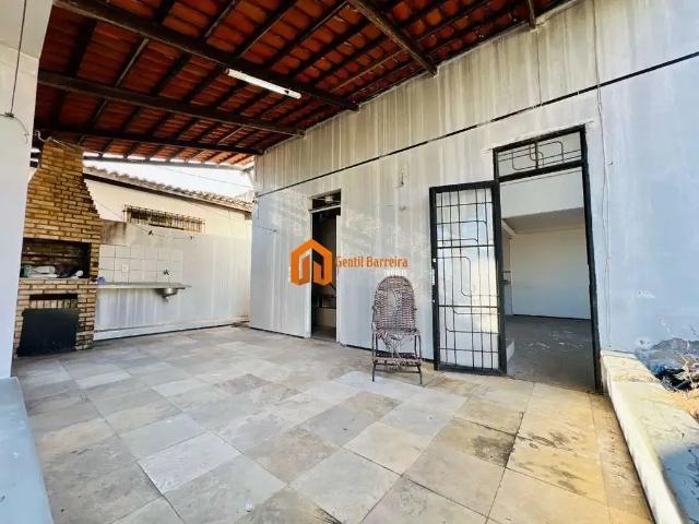 Casa / Sobrado para Venda em Fortaleza/CE Dionisio Torres 8 Quartos