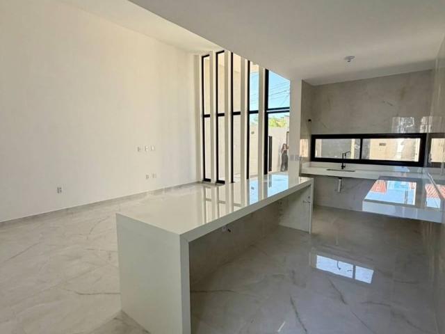 Casa / Sobrado para Venda em Fortaleza/CE Edson Queiroz 3 Quartos