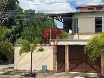 Casa / Sobrado para Venda em Fortaleza/CE Edson Queiroz 3 Quartos