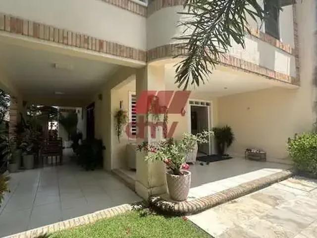 Casa / Sobrado para Venda em Fortaleza/CE Edson Queiroz 3 Quartos