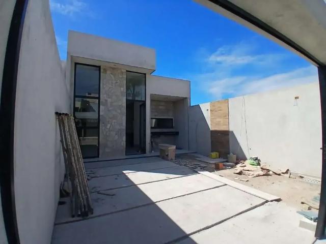 Casa / Sobrado para Venda em Fortaleza/CE Edson Queiroz 3 Quartos