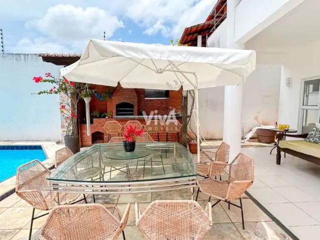 Casa / Sobrado para Venda em Fortaleza/CE Edson Queiroz 4 Quartos
