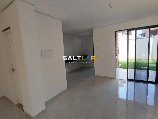 Casa / Sobrado para Venda em Fortaleza/CE Edson Queiroz 4 Quartos