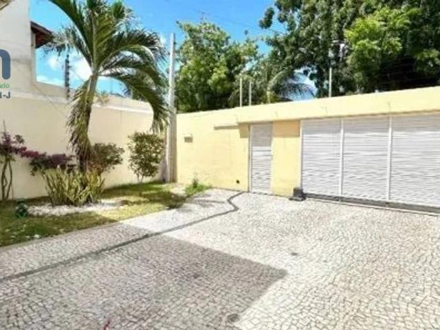 Casa / Sobrado para Venda em Fortaleza/CE Edson Queiroz 5 Quartos
