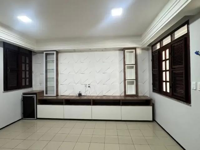 Casa / Sobrado para Venda em Fortaleza/CE Engenheiro Luciano Cavalcante 4 Quartos