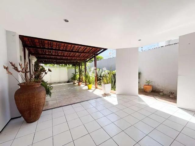 Casa / Sobrado para Venda em Fortaleza/CE Engenheiro Luciano Cavalcante 4 Quartos