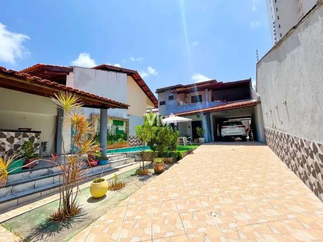 Casa / Sobrado para Venda em Fortaleza/CE Engenheiro Luciano Cavalcante 4 Quartos