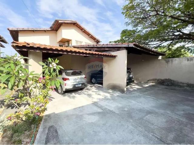 Casa / Sobrado para Venda em Fortaleza/CE Engenheiro Luciano Cavalcante 5 Quartos