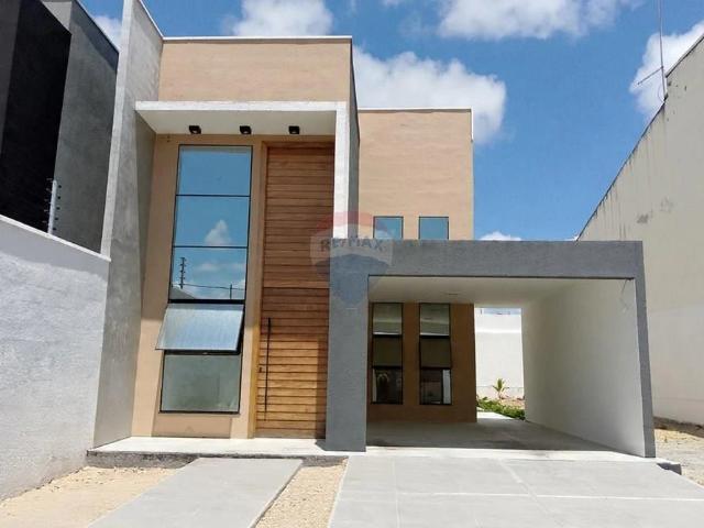 Casa / Sobrado para Venda em Fortaleza/CE Engenheiro Luciano Cavalcante 3 Quartos