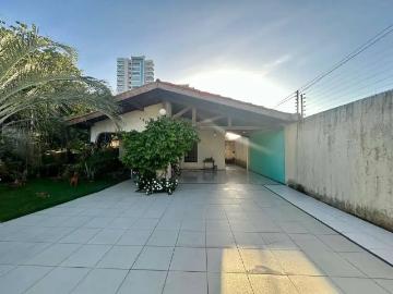 Casa / Sobrado para Venda em Fortaleza/CE Engenheiro Luciano Cavalcante 3 Quartos