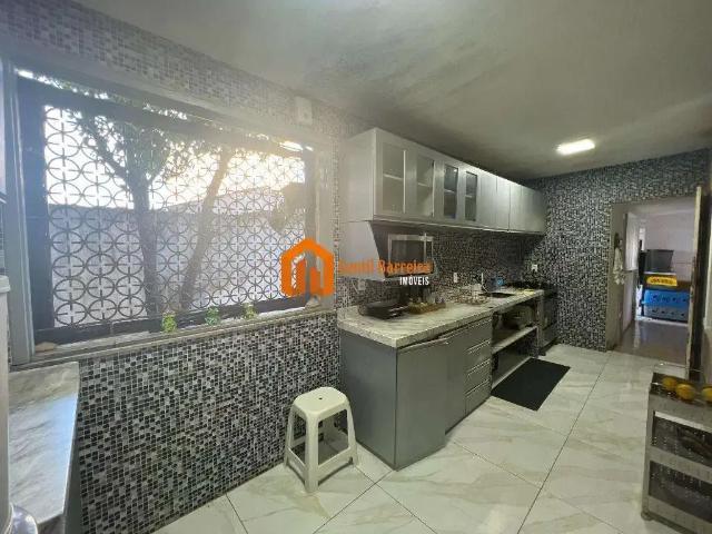 Casa / Sobrado para Venda em Fortaleza/CE Fátima 3 Quartos