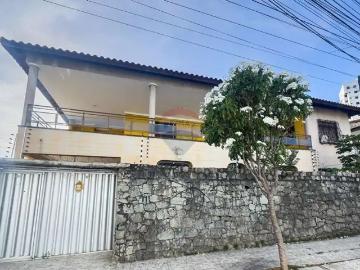 Casa / Sobrado para Venda em Fortaleza/CE Fátima 7 Quartos