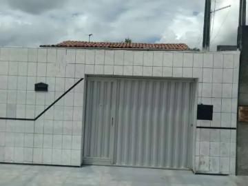 Casa / Sobrado para Venda em Fortaleza/CE Guajerú 3 Quartos