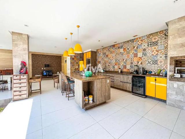 Casa / Sobrado para Venda em Fortaleza/CE Guararapes 5 Quartos