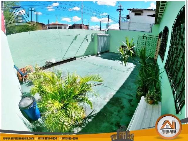 Casa / Sobrado para Venda em Fortaleza/CE Henrique Jorge 4 Quartos