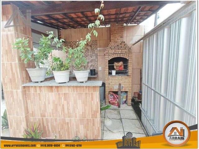 Casa / Sobrado para Venda em Fortaleza/CE Itaperi 3 Quartos