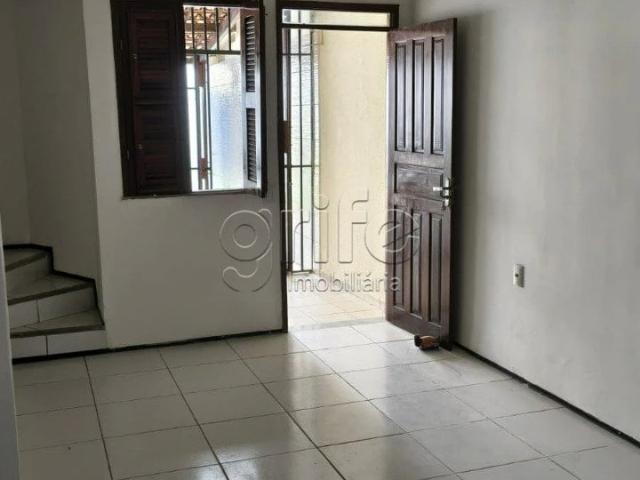 Casa / Sobrado para Venda em Fortaleza/CE Jangurussu 3 Quartos
