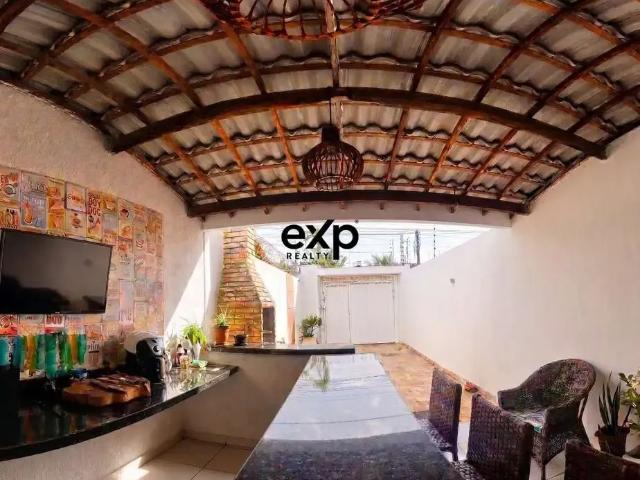 Casa / Sobrado para Venda em Fortaleza/CE Jangurussu 3 Quartos
