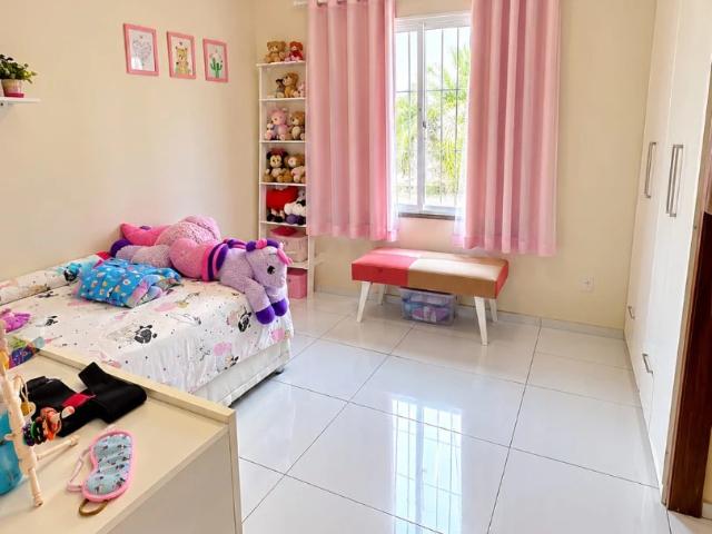 Casa / Sobrado para Venda em Fortaleza/CE Jangurussu 3 Quartos