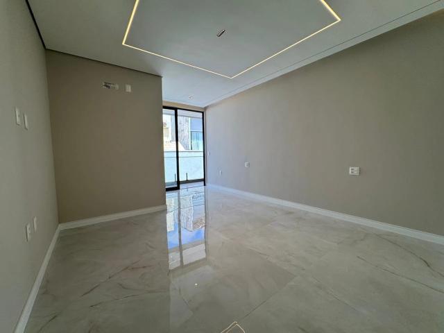 Casa / Sobrado para Venda em Fortaleza/CE Jardim Cearense 4 Quartos