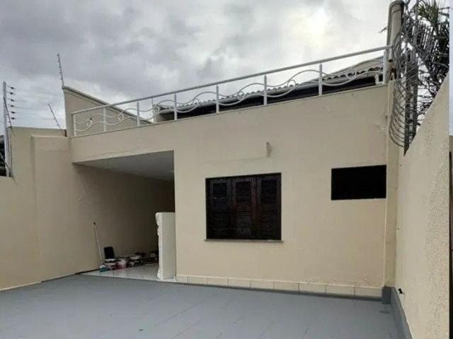 Casa / Sobrado para Venda em Fortaleza/CE Jardim das Oliveiras 5 Quartos