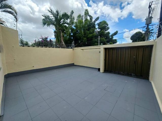 Casa / Sobrado para Venda em Fortaleza/CE Jardim das Oliveiras 5 Quartos